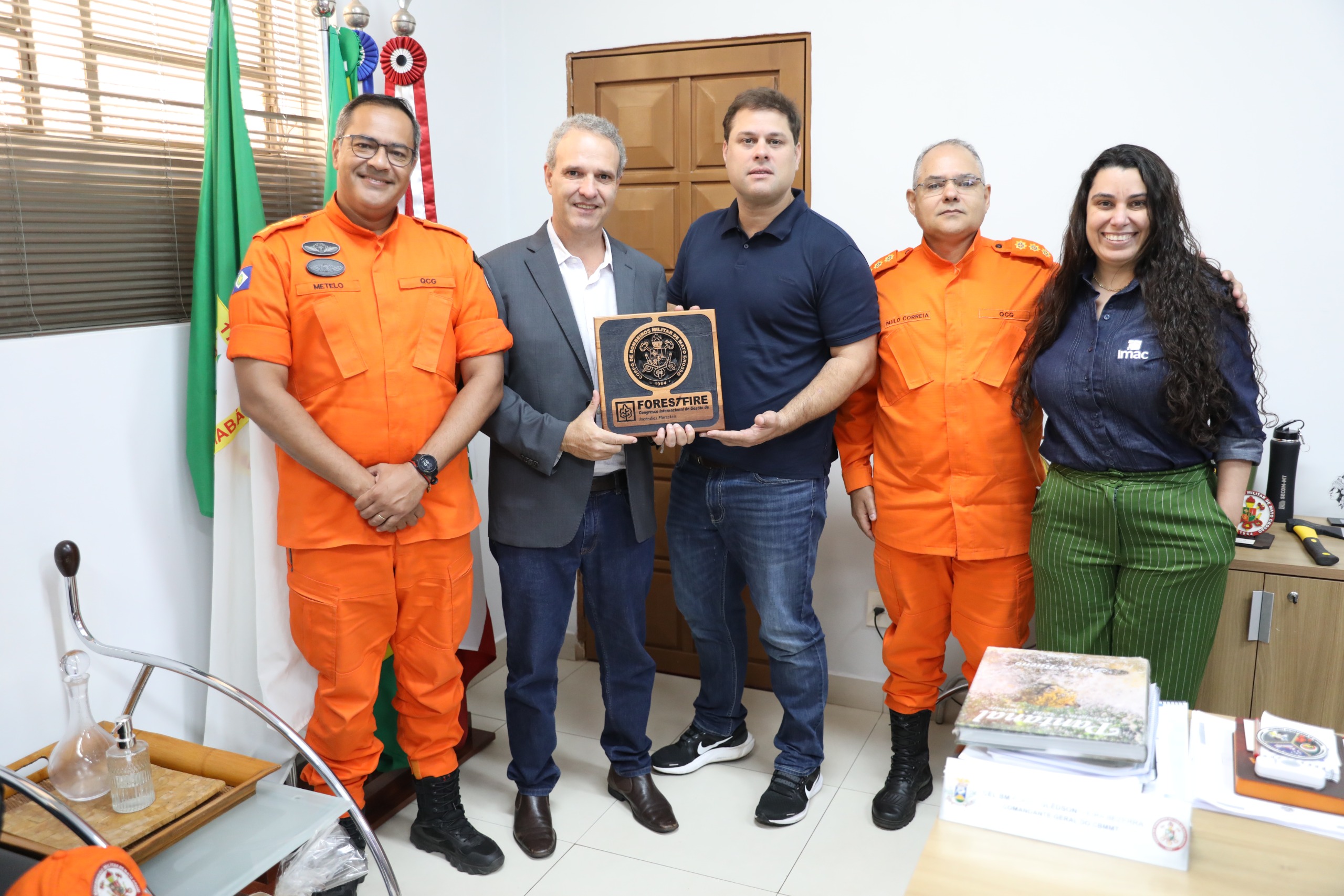 Imac Corpo de Bombeiros cartilha de prevenção a incêndios foto assessoria imac