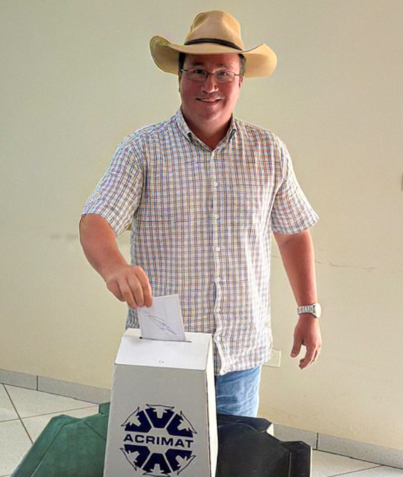 nando conte eleito presidente da acrimat